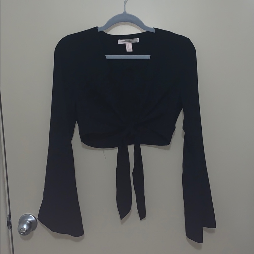 Black Long Sleeved Bell Sleeve Crop Top